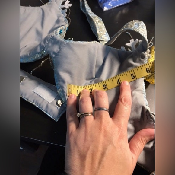 Hand made Belly Dance Costume 36B. 3 piece. Blue and Silver Snowflakes - Picture 6 of 9